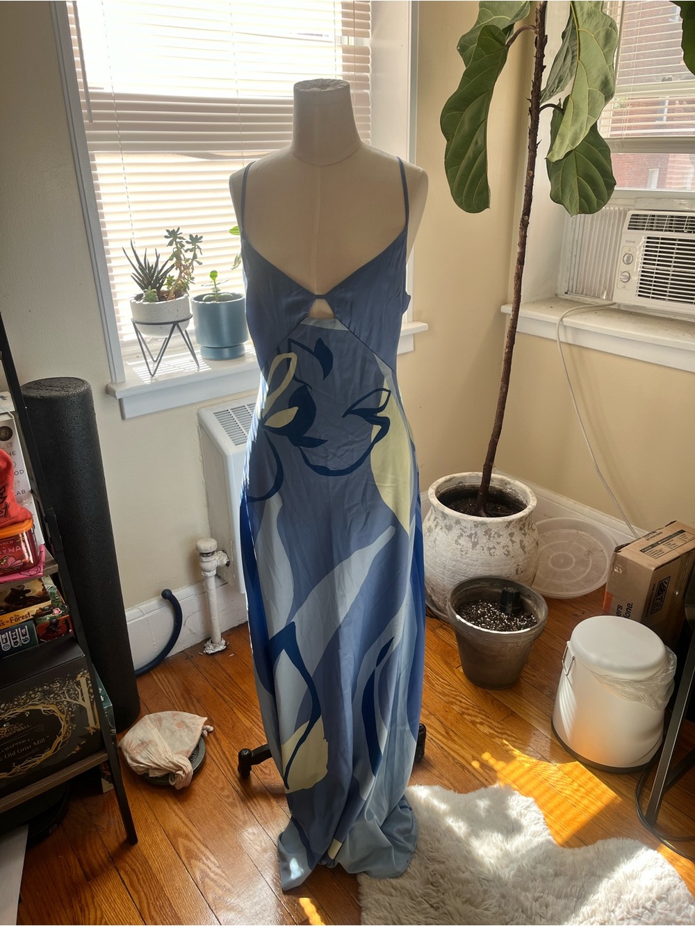 BNWT Abercrombie & fitch Julia slip cutout maxi dress size L
